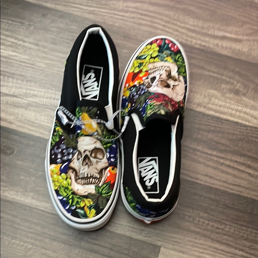 Vans Kids Skull Print Slip-On Shoes - Black